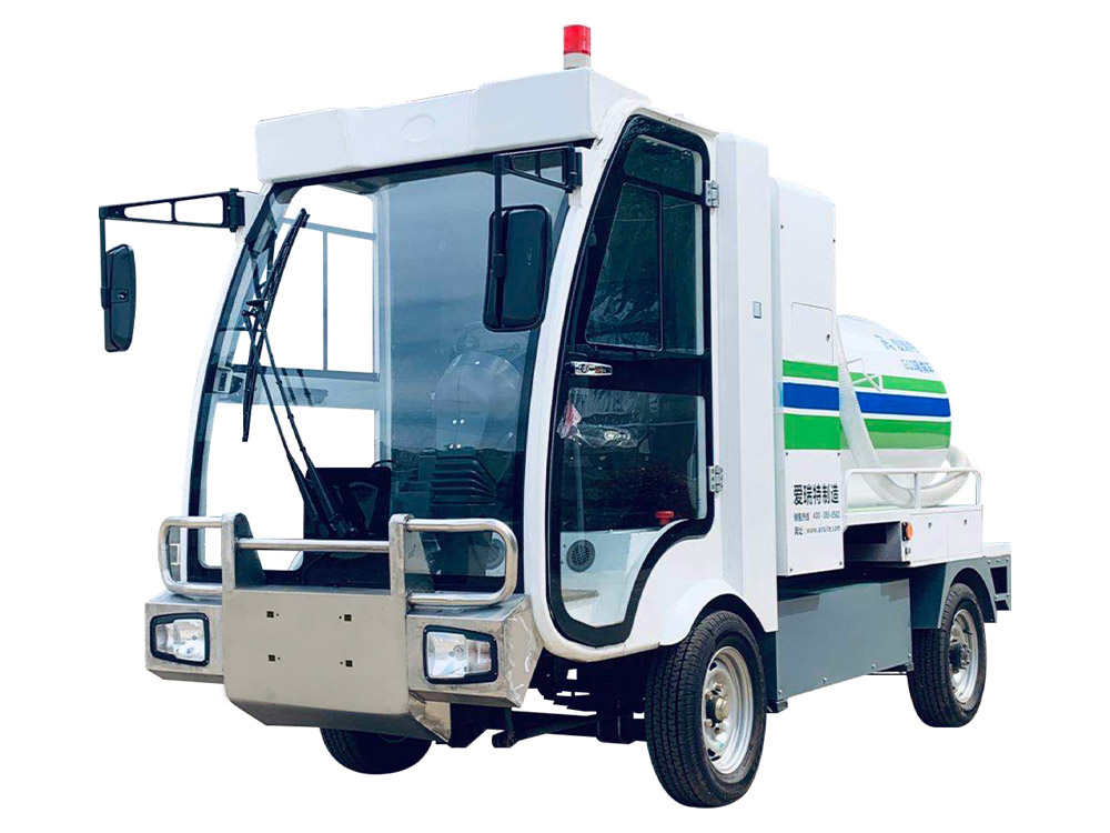 瑞保G10純電動(dòng)吸糞車(chē)